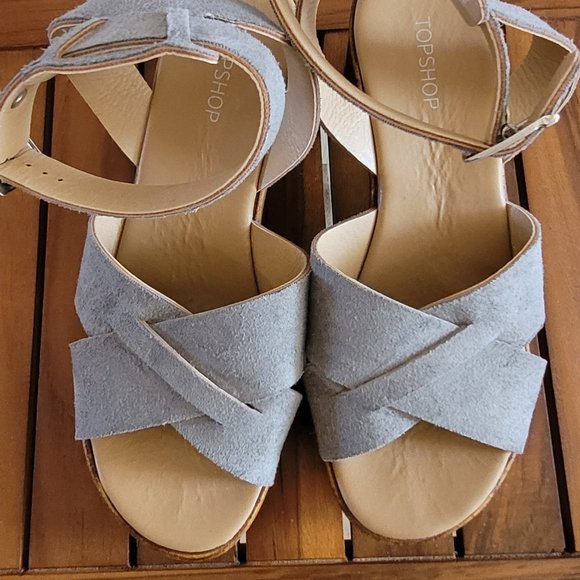 Topshop Grey Suede Wooden Block Heel Sandals - Size 7 - Worn once – Like new - Picture 4 of 11